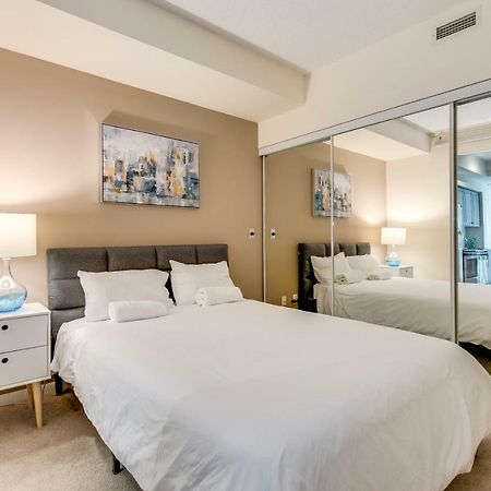 Stunning Condo Suite By Waterfront Toronto Extérieur photo
