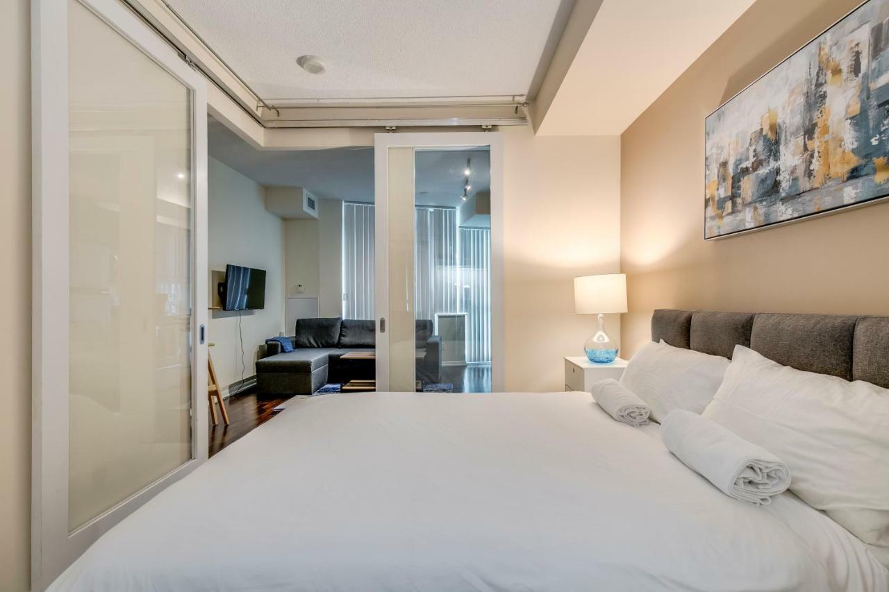 Stunning Condo Suite By Waterfront Toronto Extérieur photo
